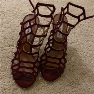 Steve madden maroon heels